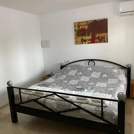 Mit Privatpool Fuer 8 Personen Ca 165 Qm In Calp, Valencia Costa Blanca Holiday home