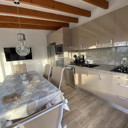 Mit Privatpool Fuer 8 Personen Ca 165 Qm In Calp, Valencia Costa Blanca Calpe